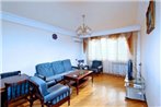 Sunny 2 bedroom by Opera and St. Zoravor Church