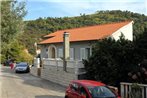 Apartments by the sea Brna