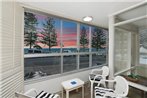 Rainbow Pacific Unit 2 - Right on the beach in Rainbow Bay Coolangatta Gold Coast