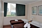 Accommodation Sydney: Hyde Park View 2 Bedroom 1 Bathroom Pet Friendly Apartment