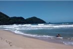 Ubatuba Surf Suites