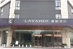 Lavande Hotel (Wuhan Happy Valley Renhe Road Metro Station)