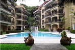 Awesome luminous condo in Jaco area for 5