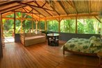 Private jungle 'Loft del Rio' river access