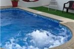 Casa con piscina en General Villamil Playas