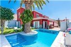 Playa de Fanabe Villa Sleeps 8 with Pool and Air Con