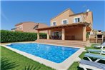 Villa Joana Barcares for 10 with swimming pool