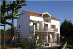 Apartments with a parking space Biograd na Moru