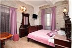 Apartments and rooms by the sea Trogir - 2979