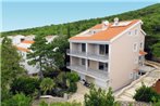 Apartments in Selce 13938