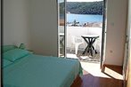 Apartment in Kampor with sea view