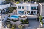 ctdv288- Luxurious villa with pool