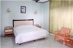 RedDoorz Plus near Tugu Mercusuar Anyer