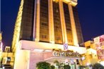 Hotel Grand Residence