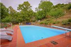 Idyllic Villa in Cortona with Swimming Pool