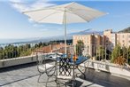 San Michele Apartment with panoramic private terrace and lift in Taormina downtown