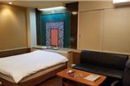 Hotel GOLF Yokohama (Adult Only)