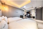 Hotel Juno Yongin City Hall