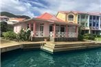 Pink House - Right on the Water - Rodney Bay