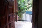 Weerasinghe Guest House