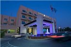 Metropolitan Al Mafraq Hotel