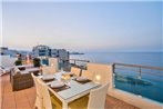 Magnificent Seafront 2-bedroom Sliema penthouse