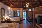 Family Suite in private palapa