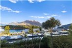 A Gem on Earnslaw - stunning views and walking distance to town