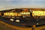 The Royal Clarence Hotel (on the Seafront)