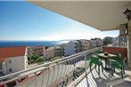 Two-Bedroom Apartment Makarska with Sea View 03