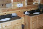 White Oak Lodge and Resort Three Bedroom Cabin #209