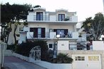 Apartments by the sea Slatine