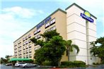 GLo Best Western Ft. Lauderdale-Hollywood Airport Hotel
