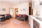 Modern 2 Bed Apartment in Historic Centre