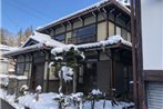 Guesthouse Takayama Hanzansha