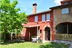 Cozy Villa in Fabriano Italy with Swimming Pool