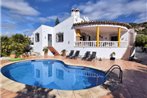 Comfortable Holiday Home with Private Pool in Vinuela