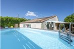 Boutique Villa in Sommie`res with Swimming Pool