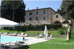 Stunning Farmhouse with Swimming Pool and Jacuzzi in Umbria