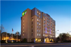 Holiday Inn Express & Suites Boston - Cambridge