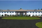 Quality Inn & Suites Sneads Ferry- North Topsail Beach