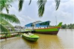 Spacious 1BHK Boat House in Edapally