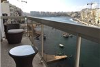 Spinola Bay Seafront 3 bedroom Apartment in St Julian's