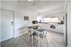 Modern City Condo Close to Downtown Phoenix!