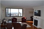 West End 30th Floor Luxury One Bedroom Apartment by Spare Suite